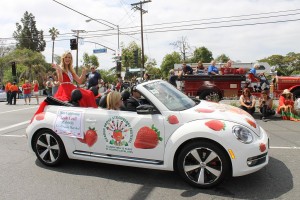 Miss CA in parade
