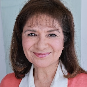 Brenda Garcia headshot